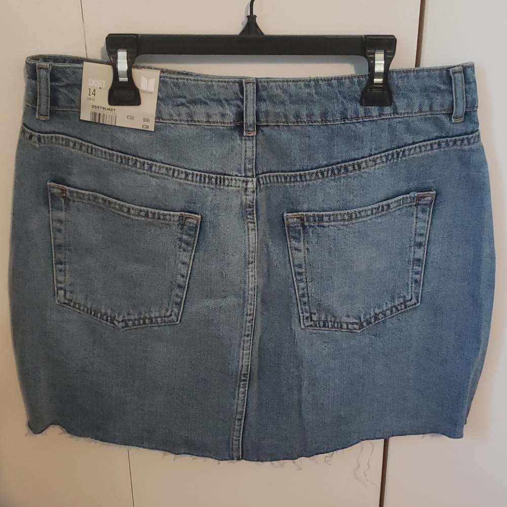 Jean skirt made by Topshop - Picture 2 of 4